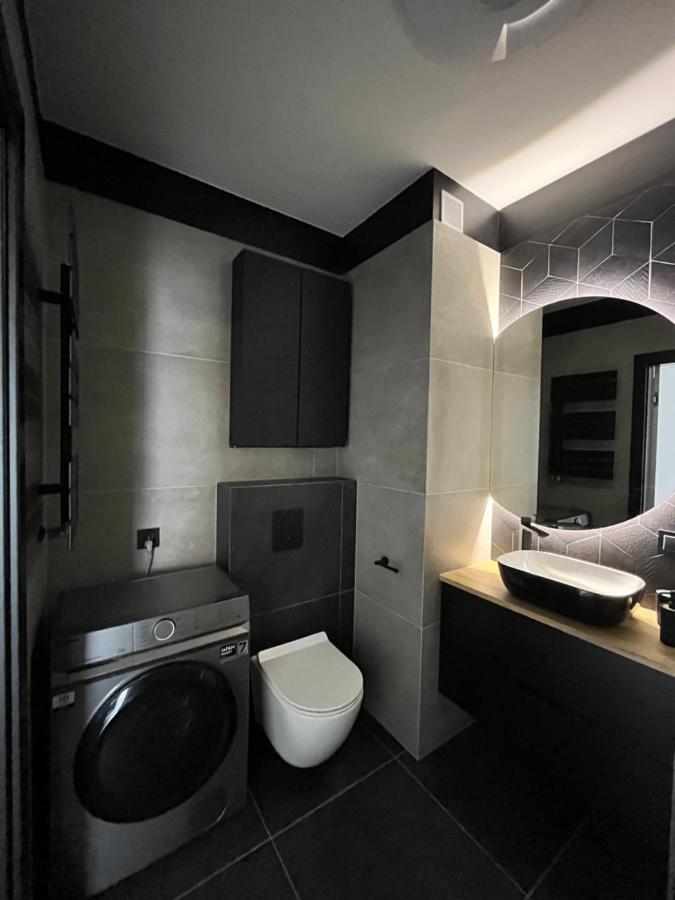 Trzy Pokoje Mieszkanie W Nowej Dzielnicy Wroclawia Apartment Exterior foto