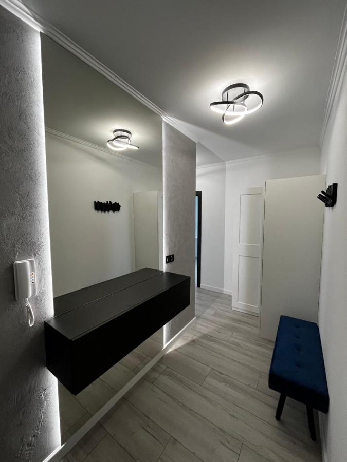 Trzy Pokoje Mieszkanie W Nowej Dzielnicy Wroclawia Apartment Exterior foto